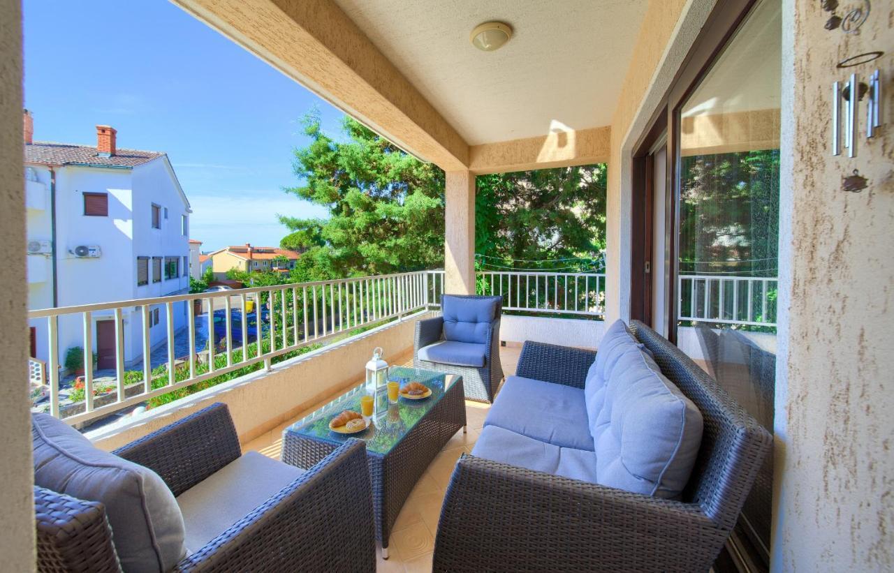 Apartment Lidija Krk Town Dış mekan fotoğraf