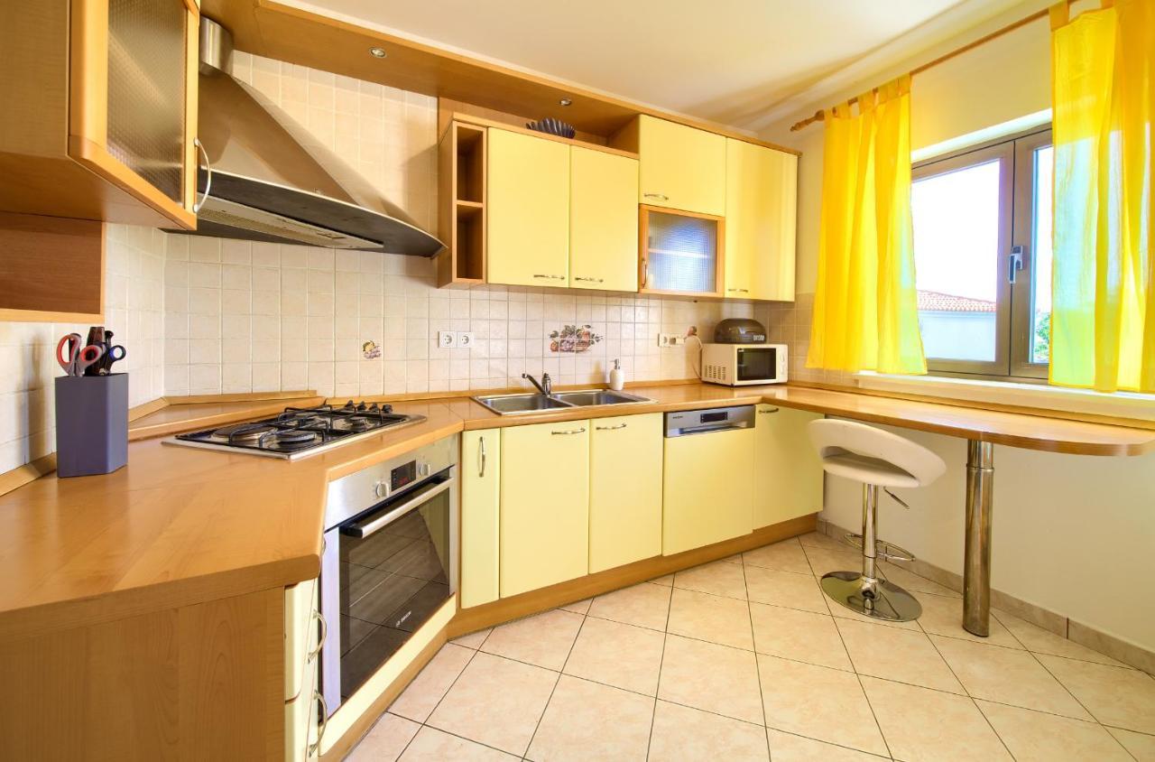 Apartment Lidija Krk Town Dış mekan fotoğraf